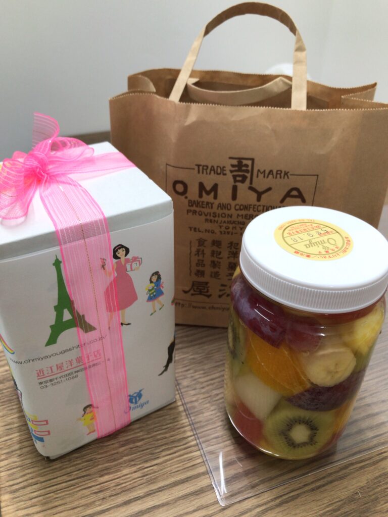 近江屋洋菓子のフルーツポンチ